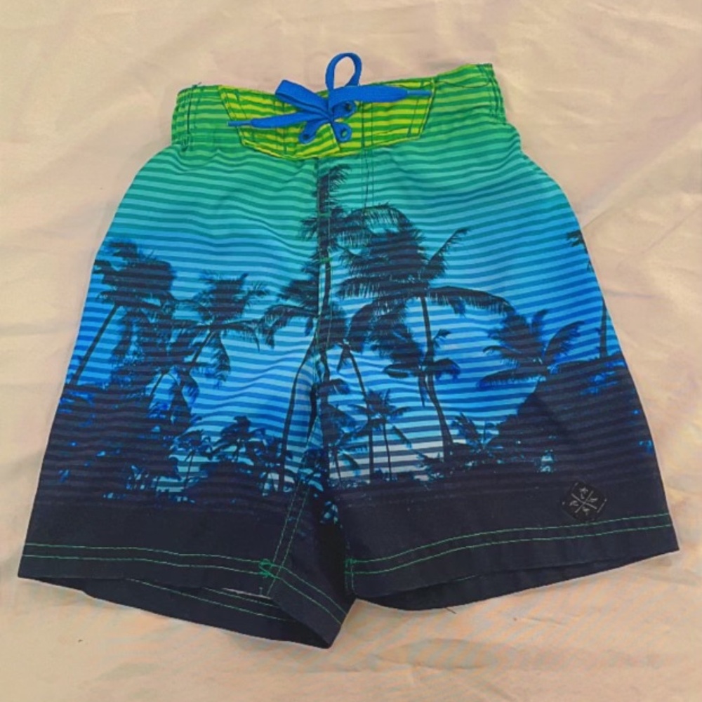 Distortion Shorts Kids Sz Small Green Blue Black Palm Trees Three Net Pockets